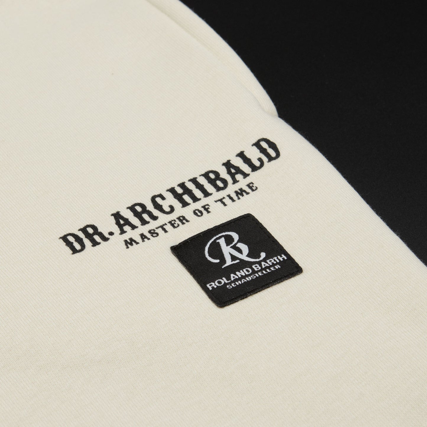 Dr. Archibald Jogginghose Perlweiß